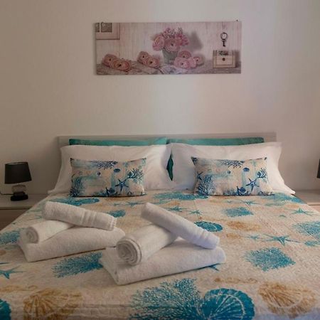 Ferienwohnung Welcomely - The Butterfly House Cala Gonone Exterior foto