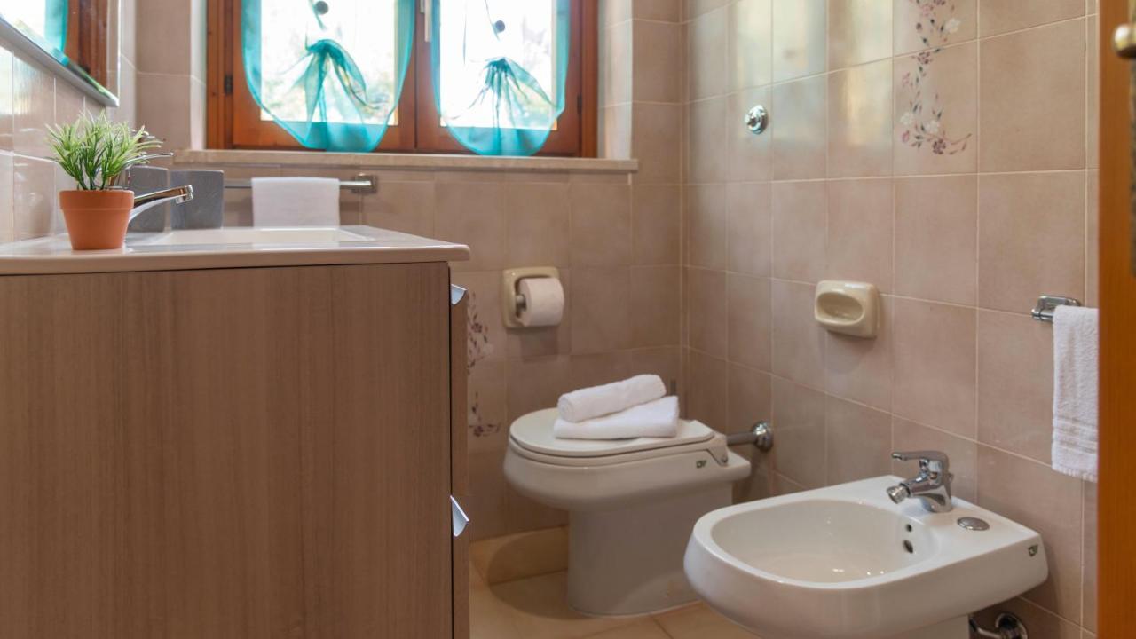 Ferienwohnung Welcomely - The Butterfly House Cala Gonone Exterior foto